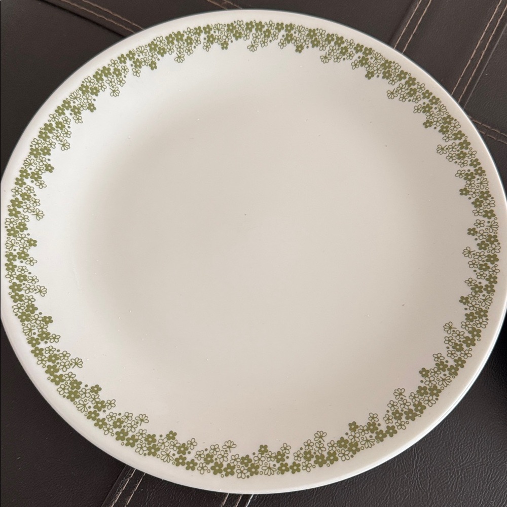 Corningware Dinner Plate with Green Floral Pattern